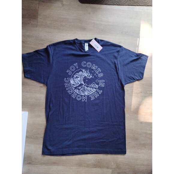 New with Tags Adult tee-shirt graphic-T LARGE * JOY - Picture 1 of 3